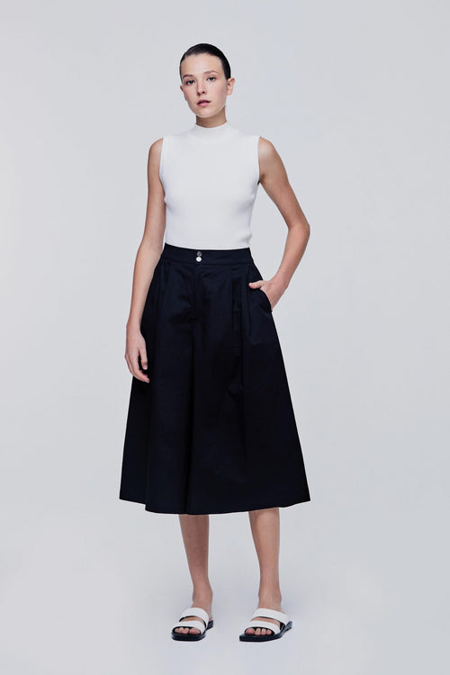 color:NOIR