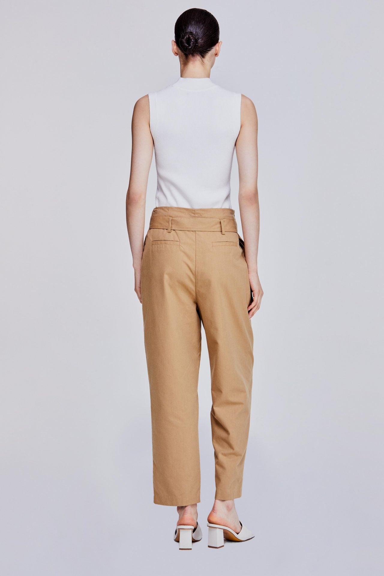 color:CAMEL