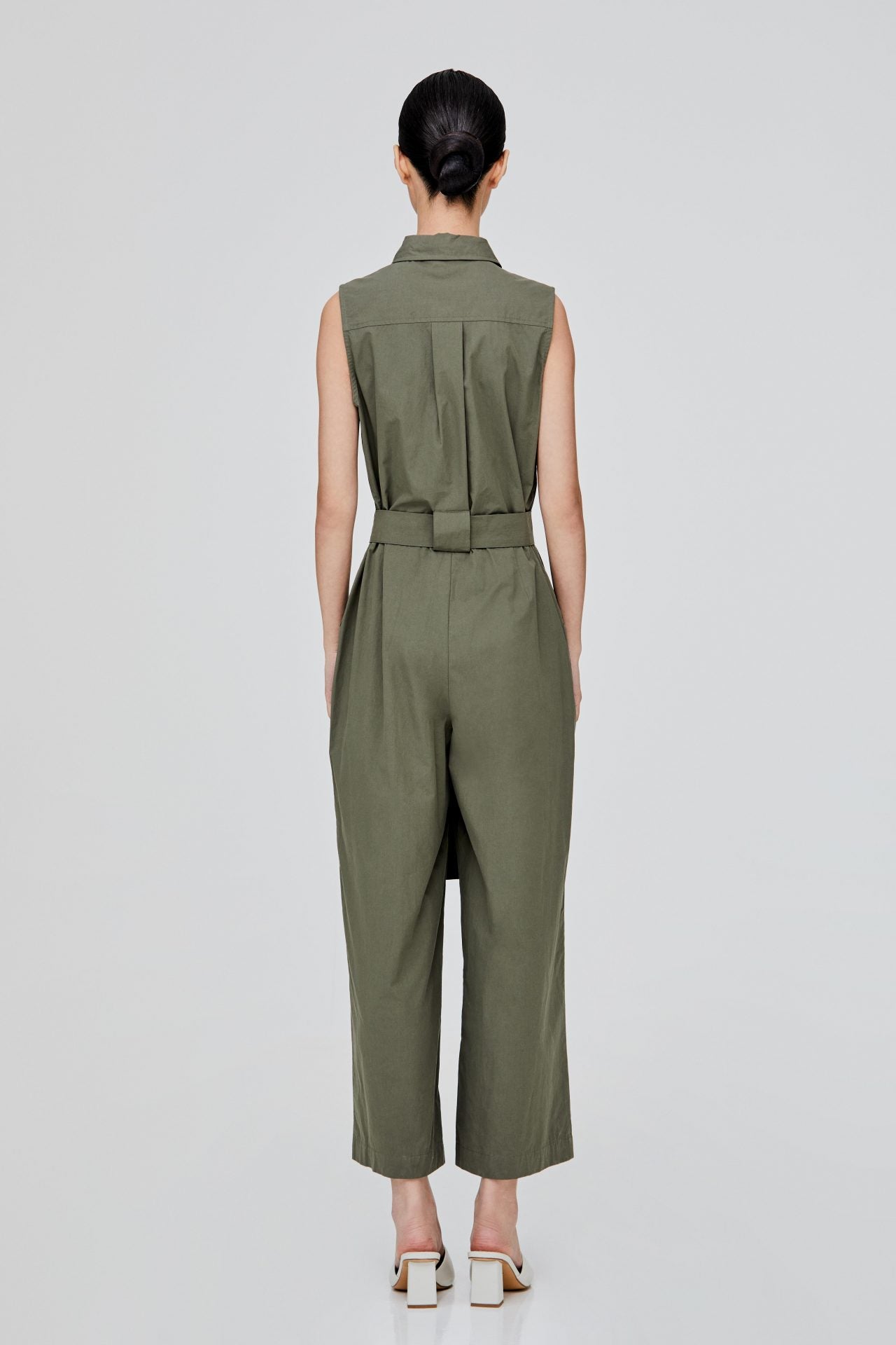 color:ARMY GREEN