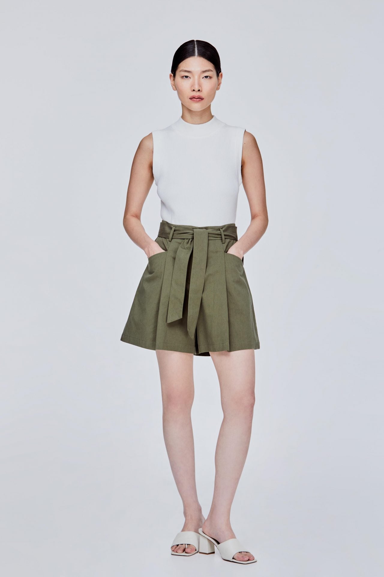 color:KHAKI GREEN
