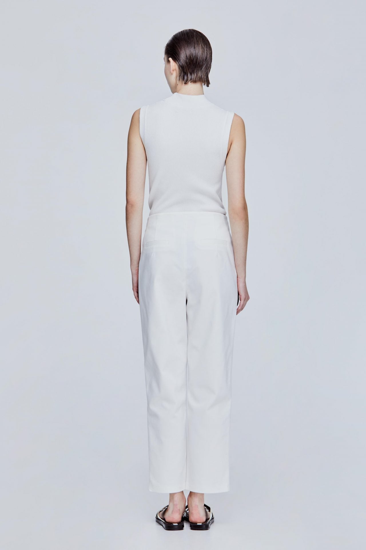 color:IVORY 3