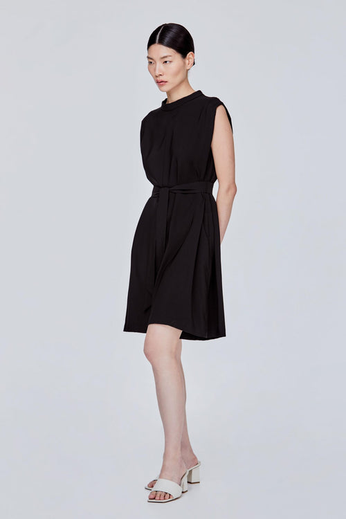 color:NOIR