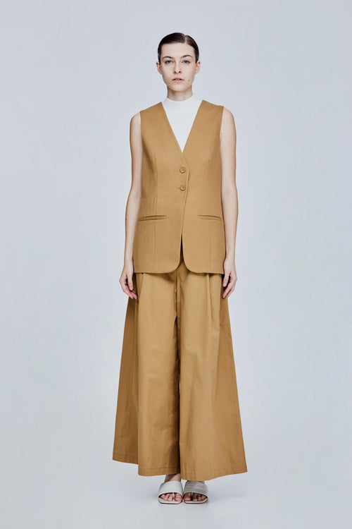 color:KHAKI