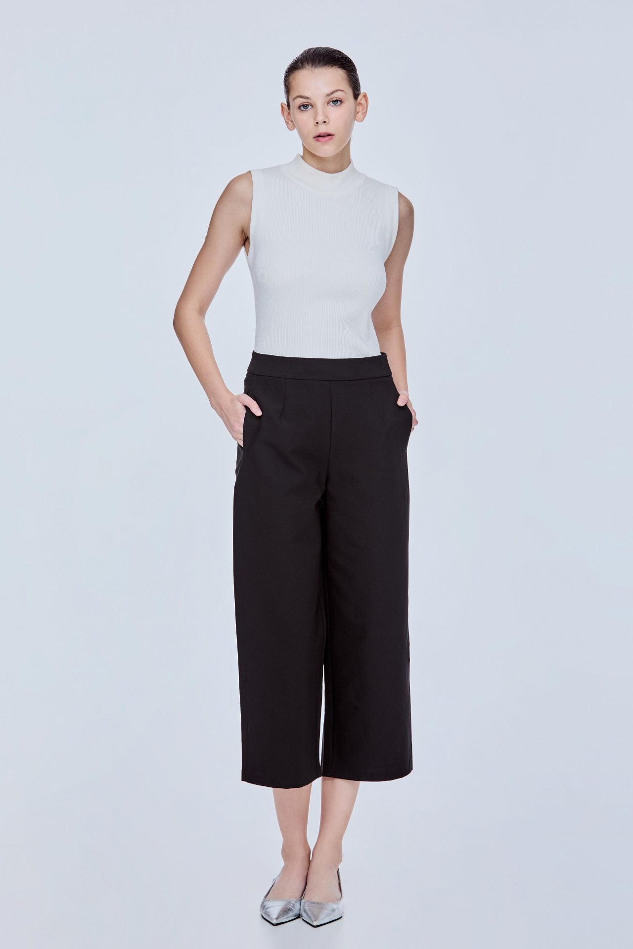 color:NOIR