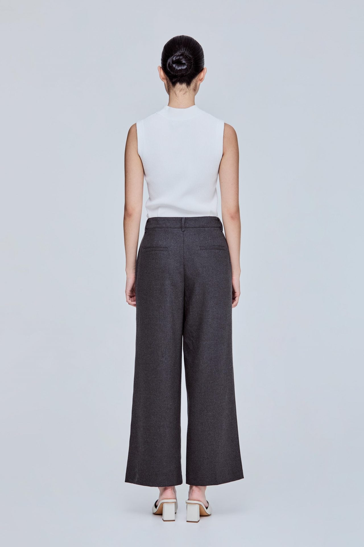 color:HUE GREY