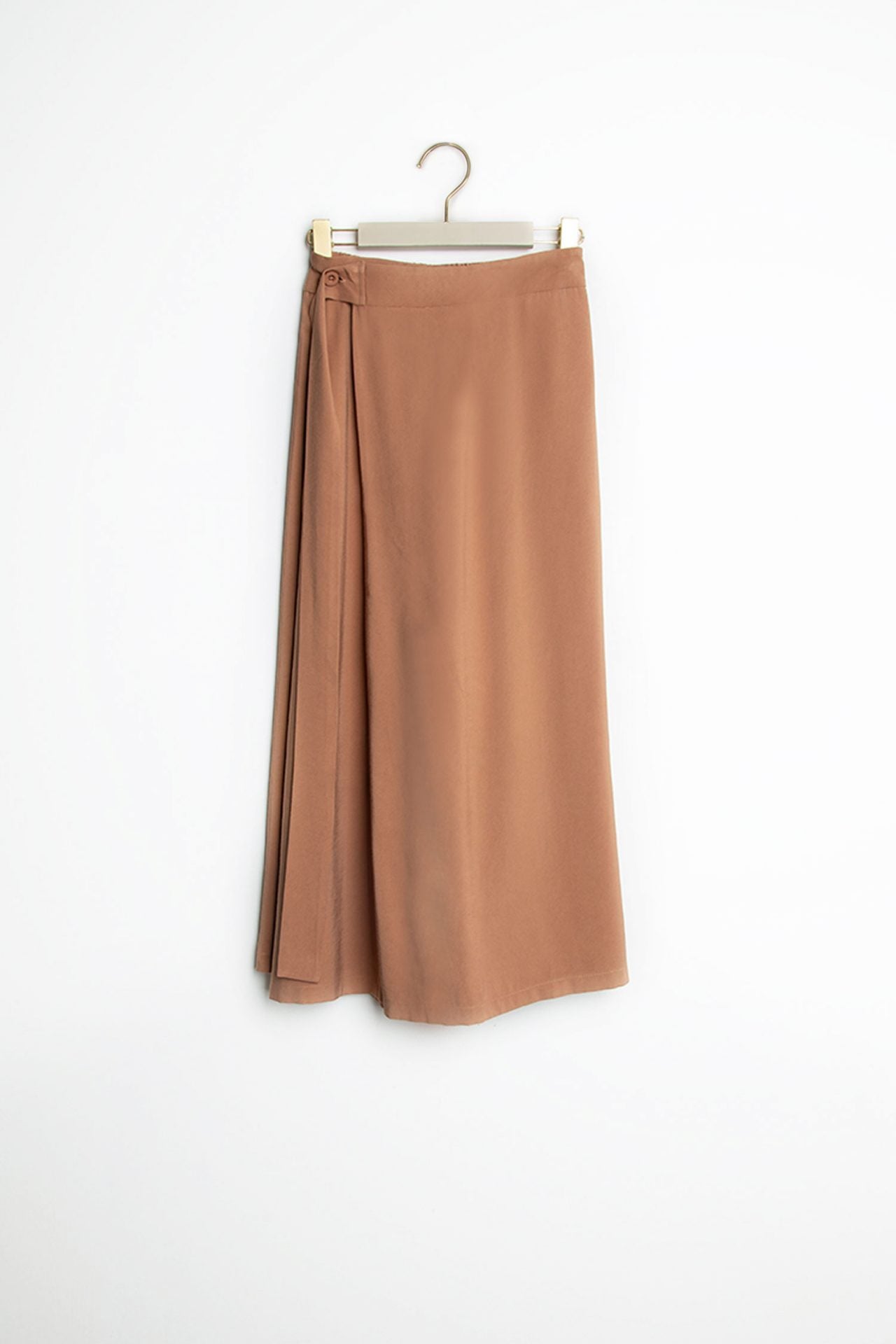 color:BLUSH