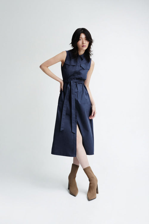 color:NAVY