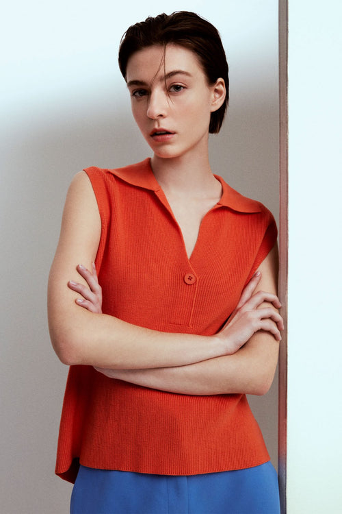 color:ORANGE
