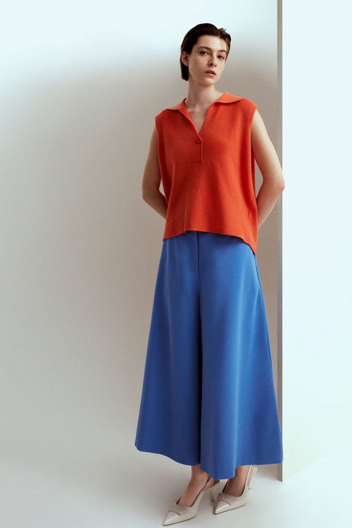 color:ORANGE