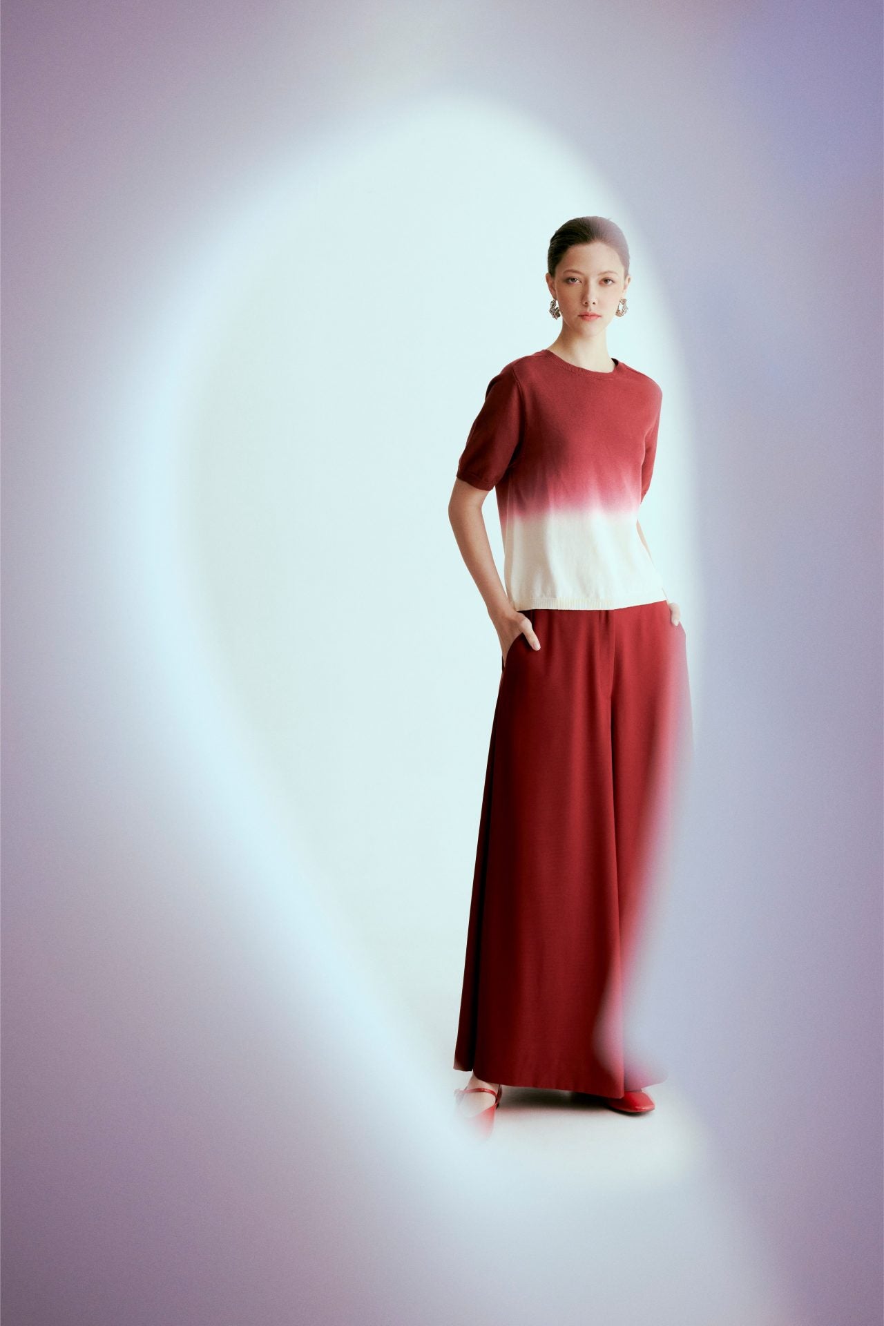color:DARK RED