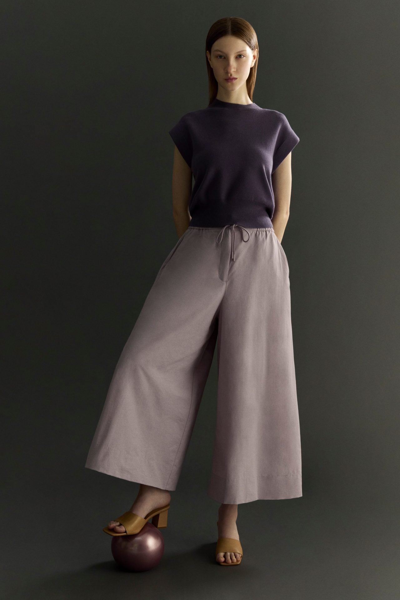 color:DARK PURPLE