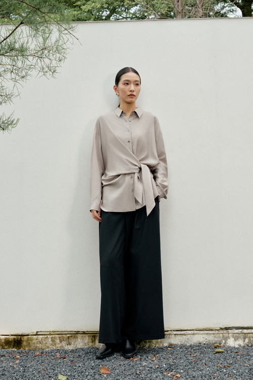 color:TAUPE