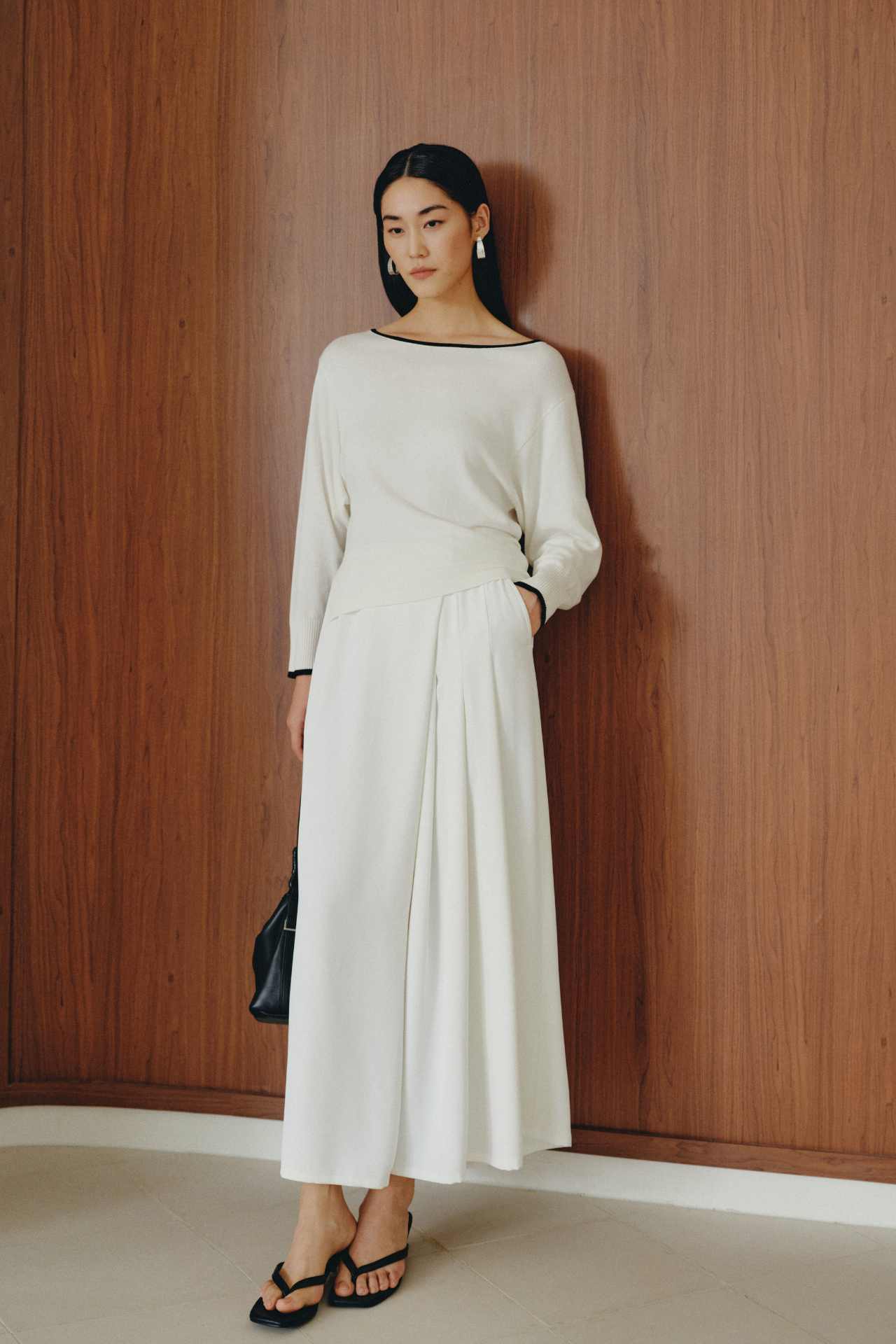 color:IVORY