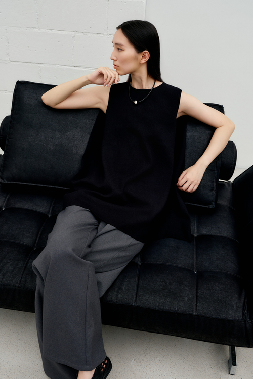 color:NOIR