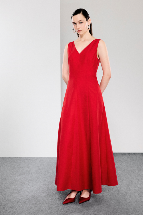 color:SCARLET