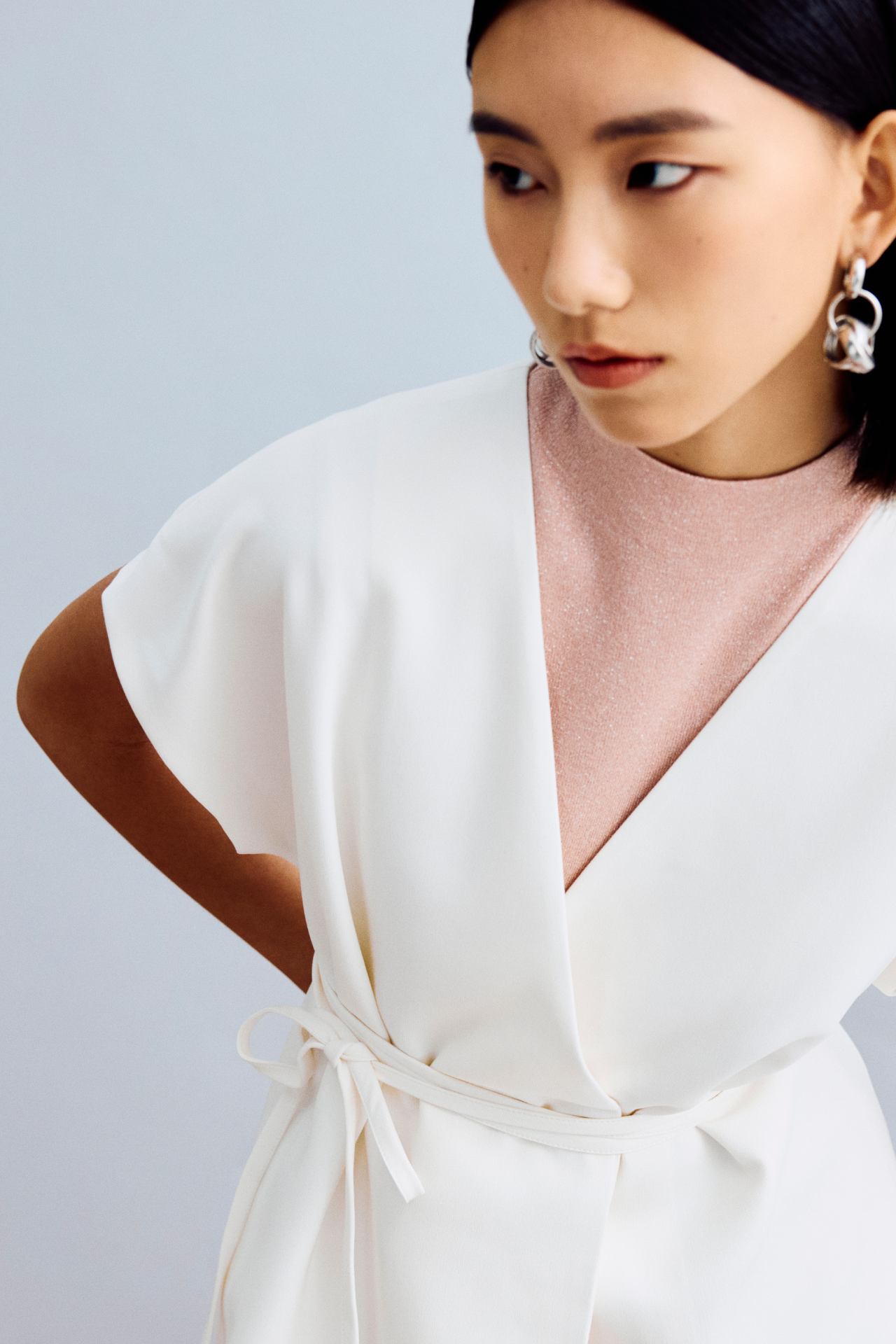 color:IVORY