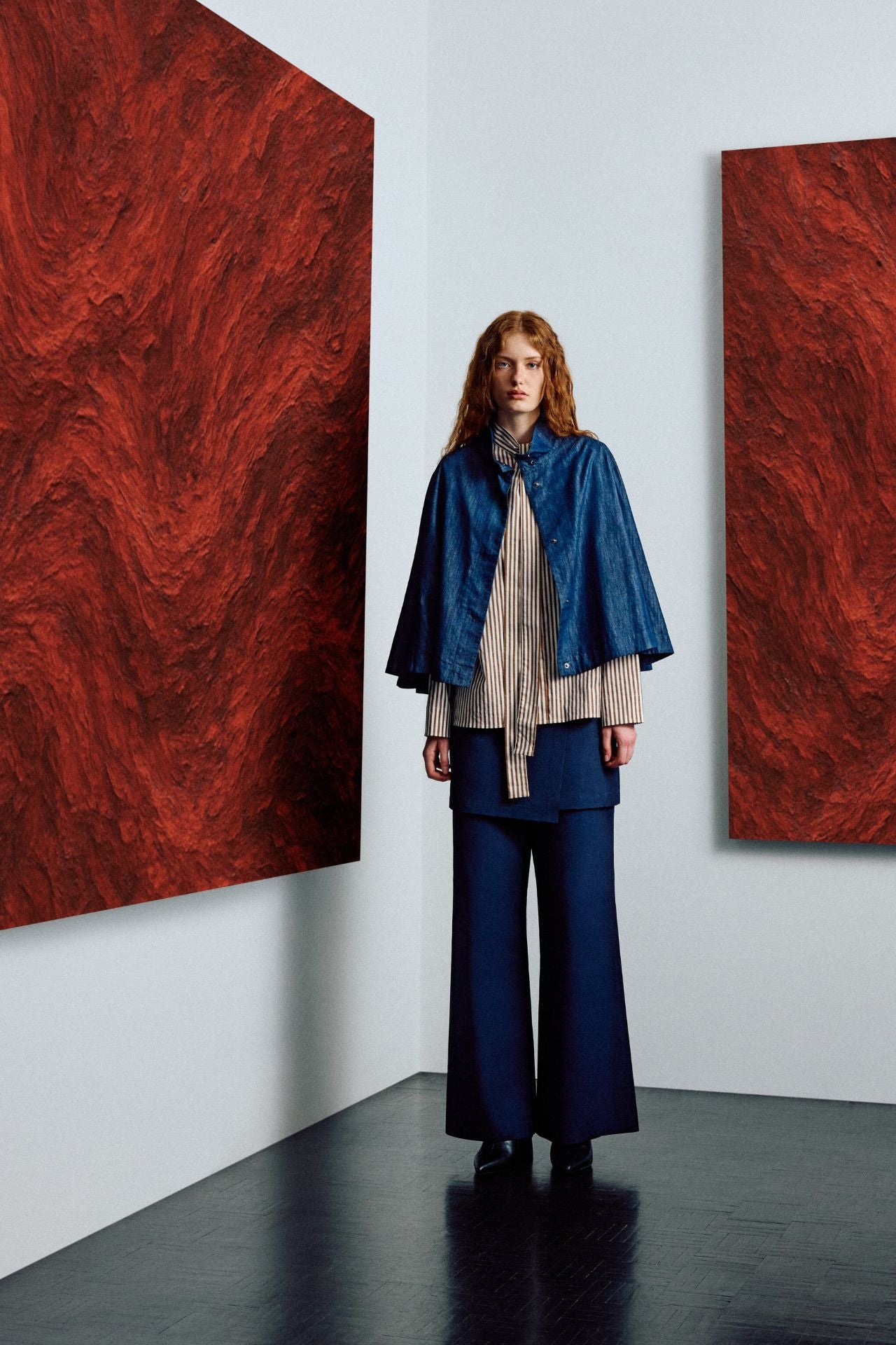 color:DEEP DENIM