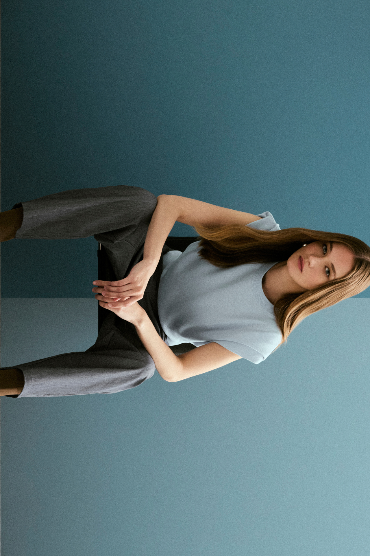 color:SKY BLUE 