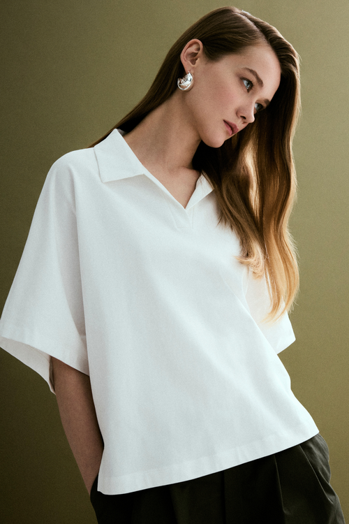 color:IVORY