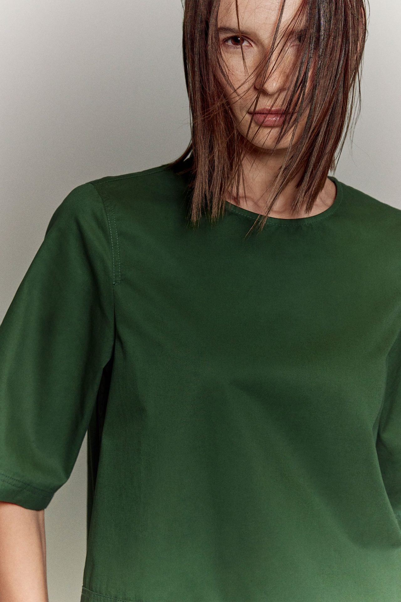 color:SAND