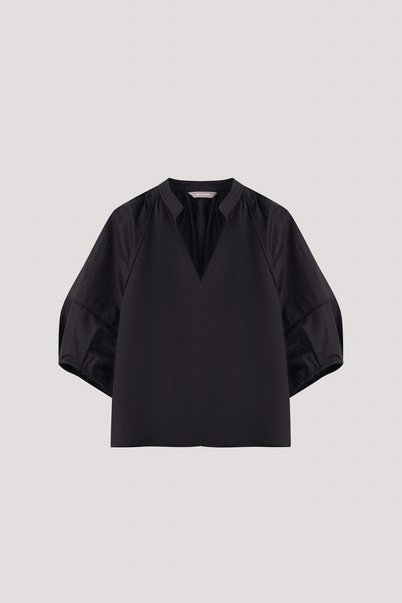 color:NOIR