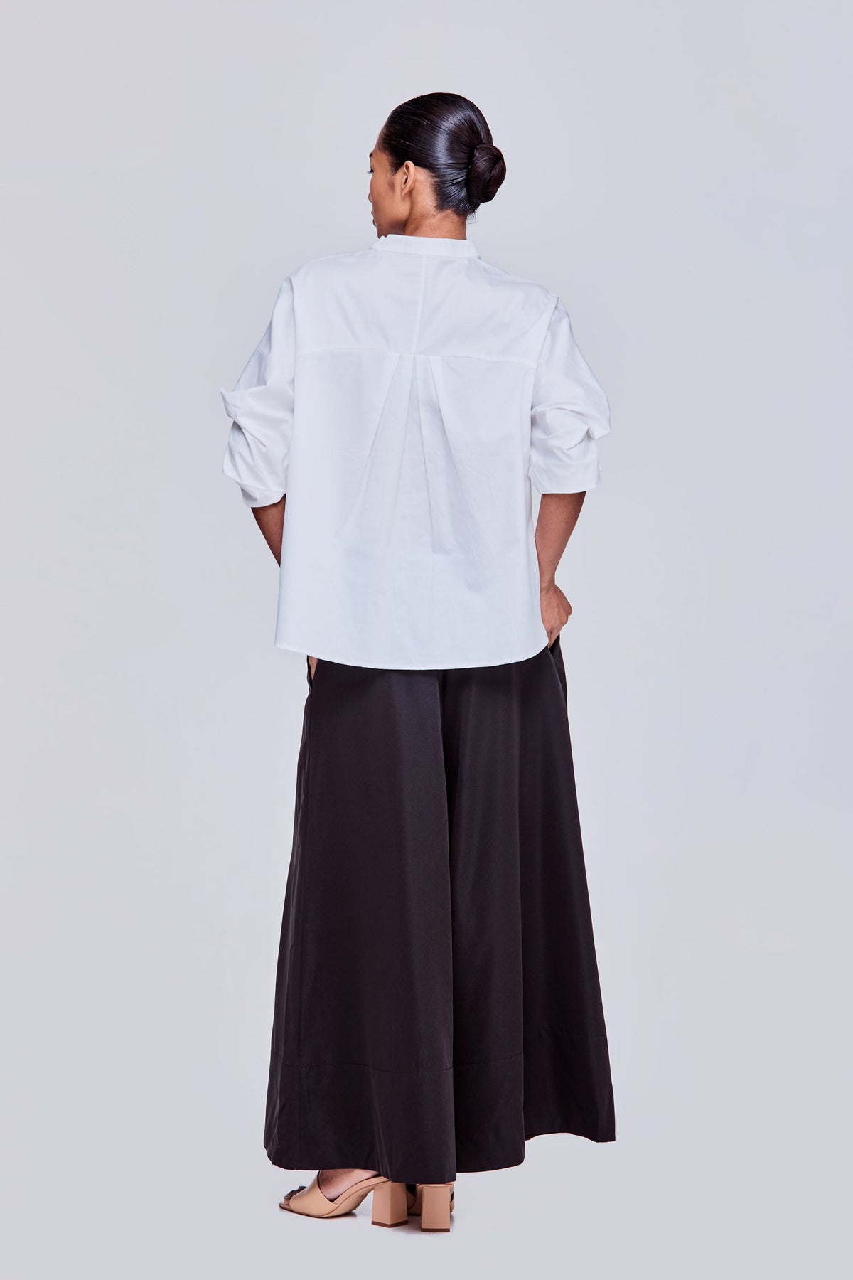 color:IVORY