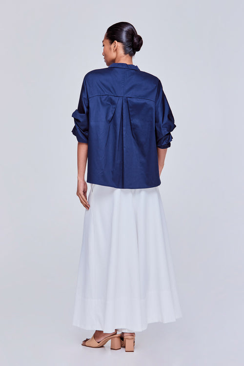 color:NAVY