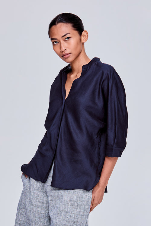 color:NAVY