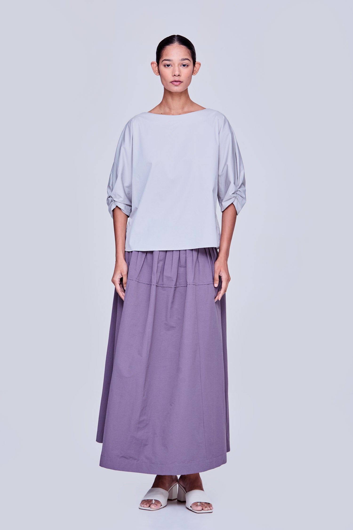 color:SILVER GREY