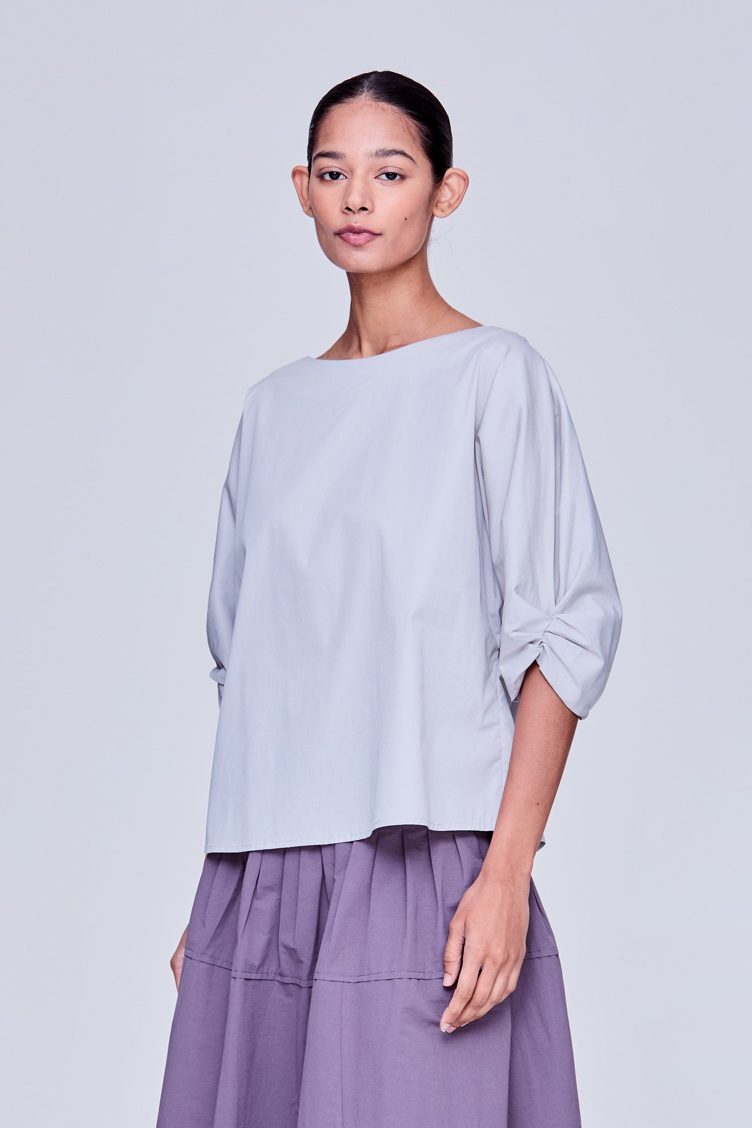 color:SILVER GREY