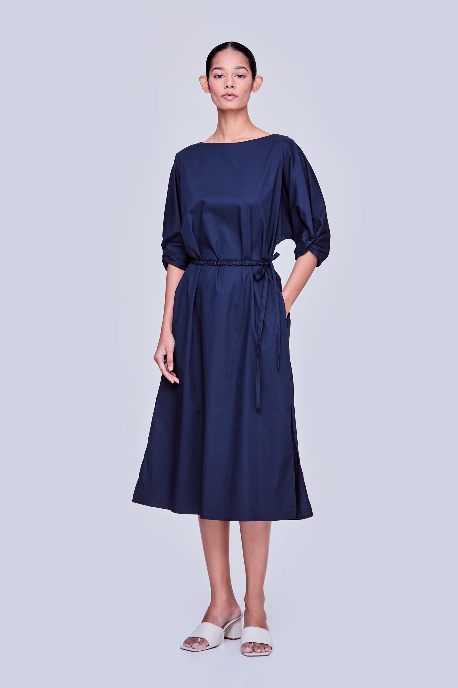 color:NAVY