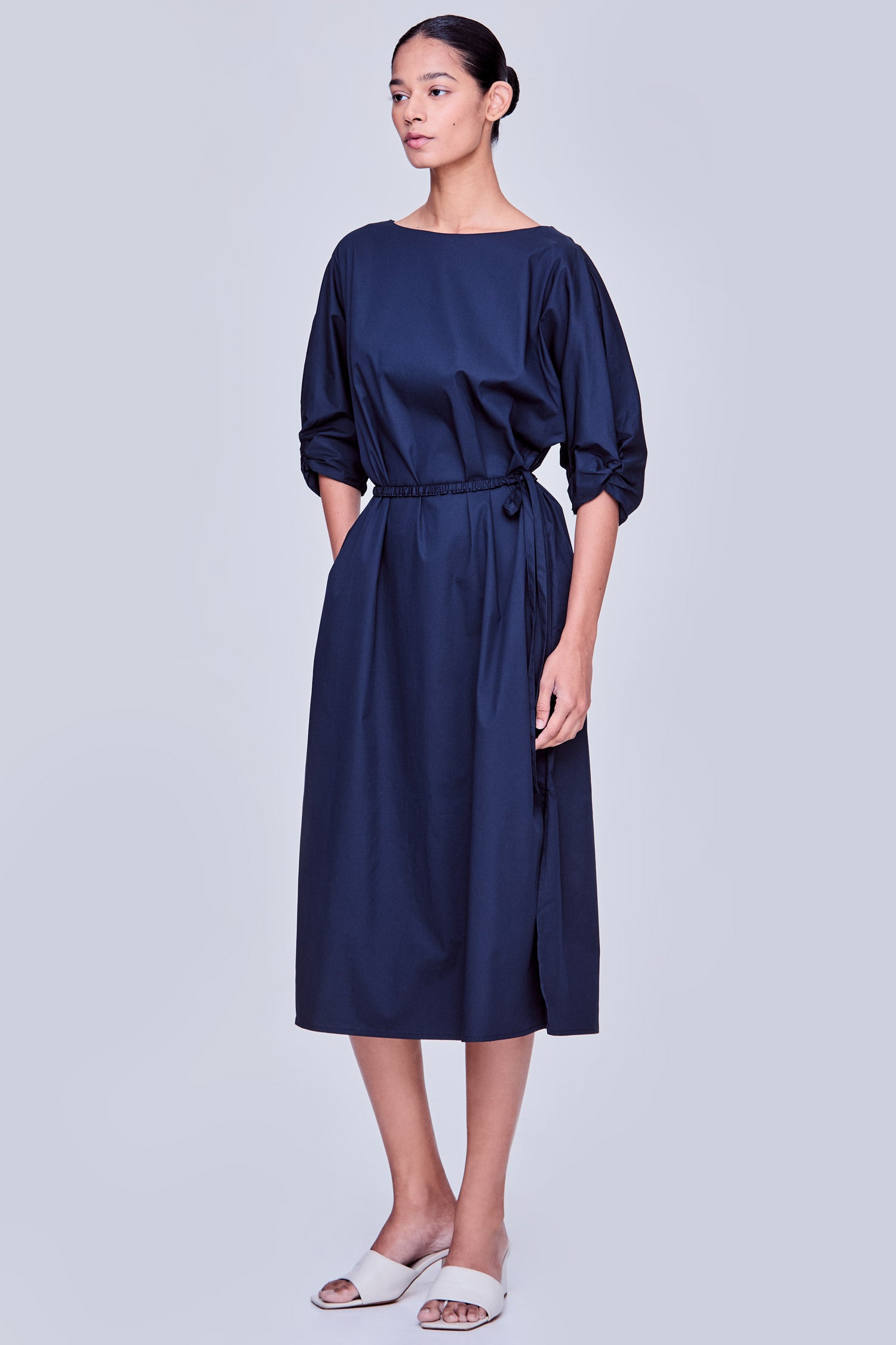 color:NAVY