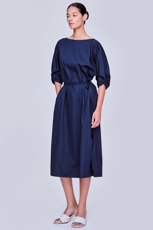 color:NAVY