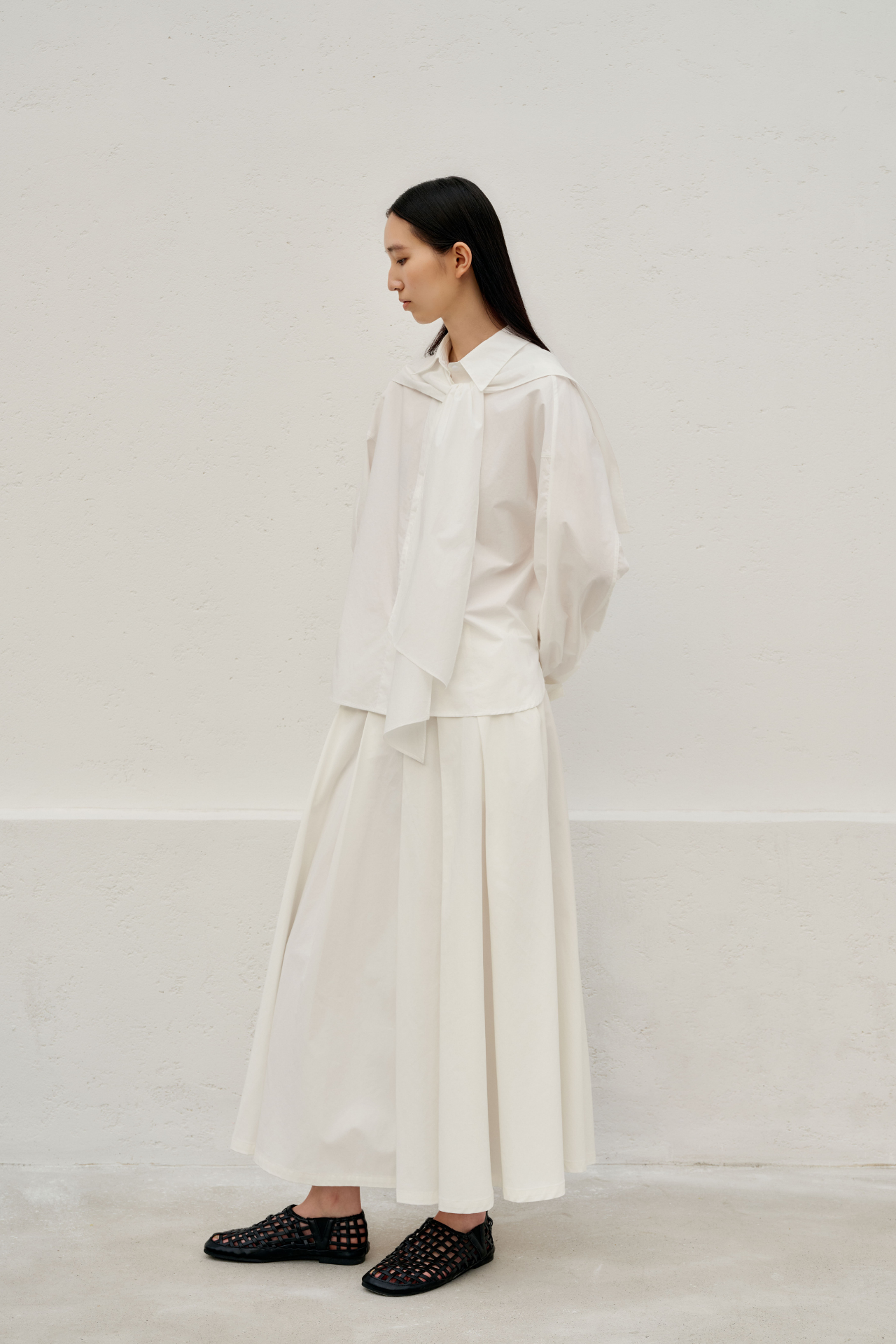 SFBL-000-4551-YH-DRESS-IVORY-1_02824668-dea3-429c-b0d7-b9e9603cf752