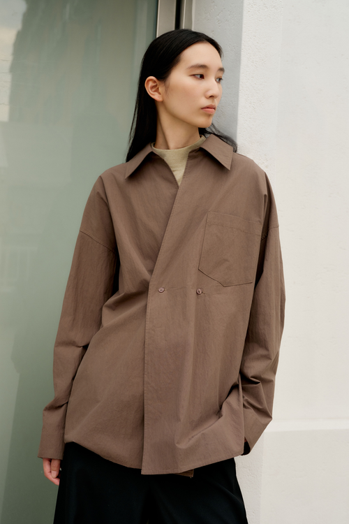 color:DARK BROWN