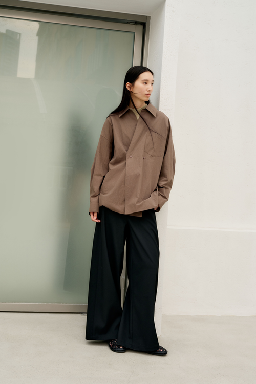 color:DARK BROWN