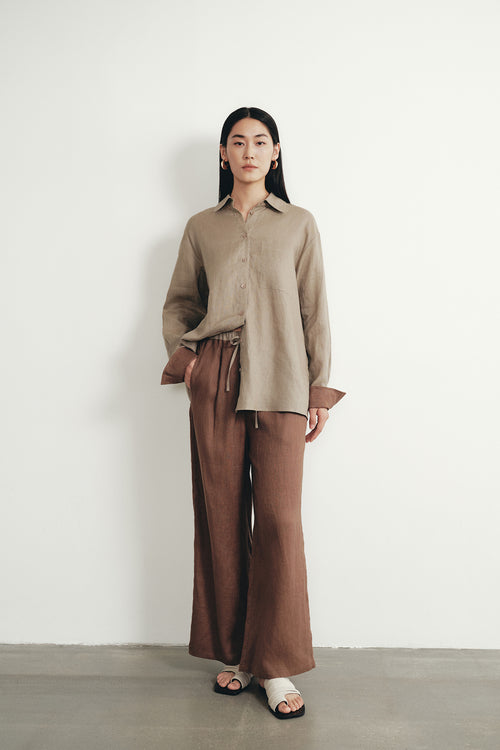color:KHAKI