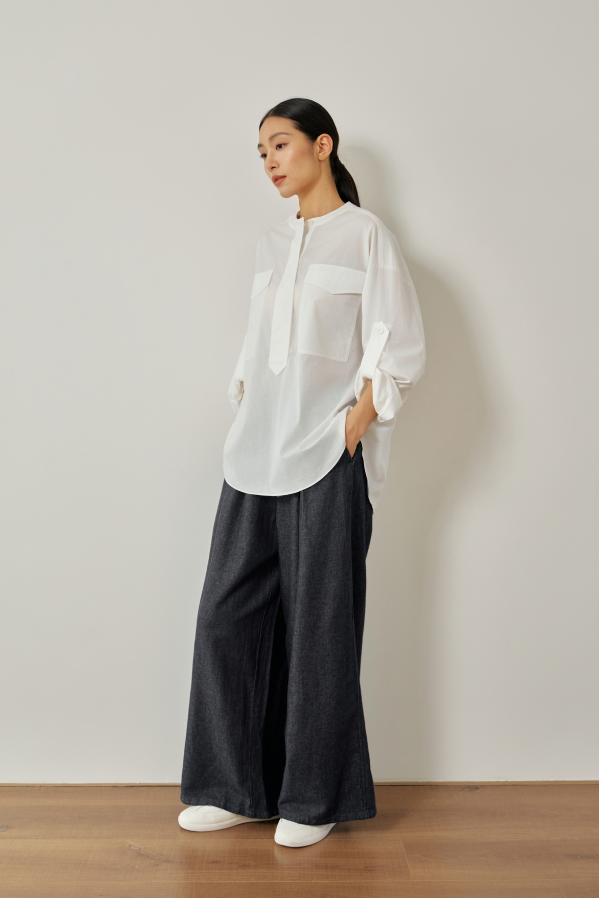 color:IVORY