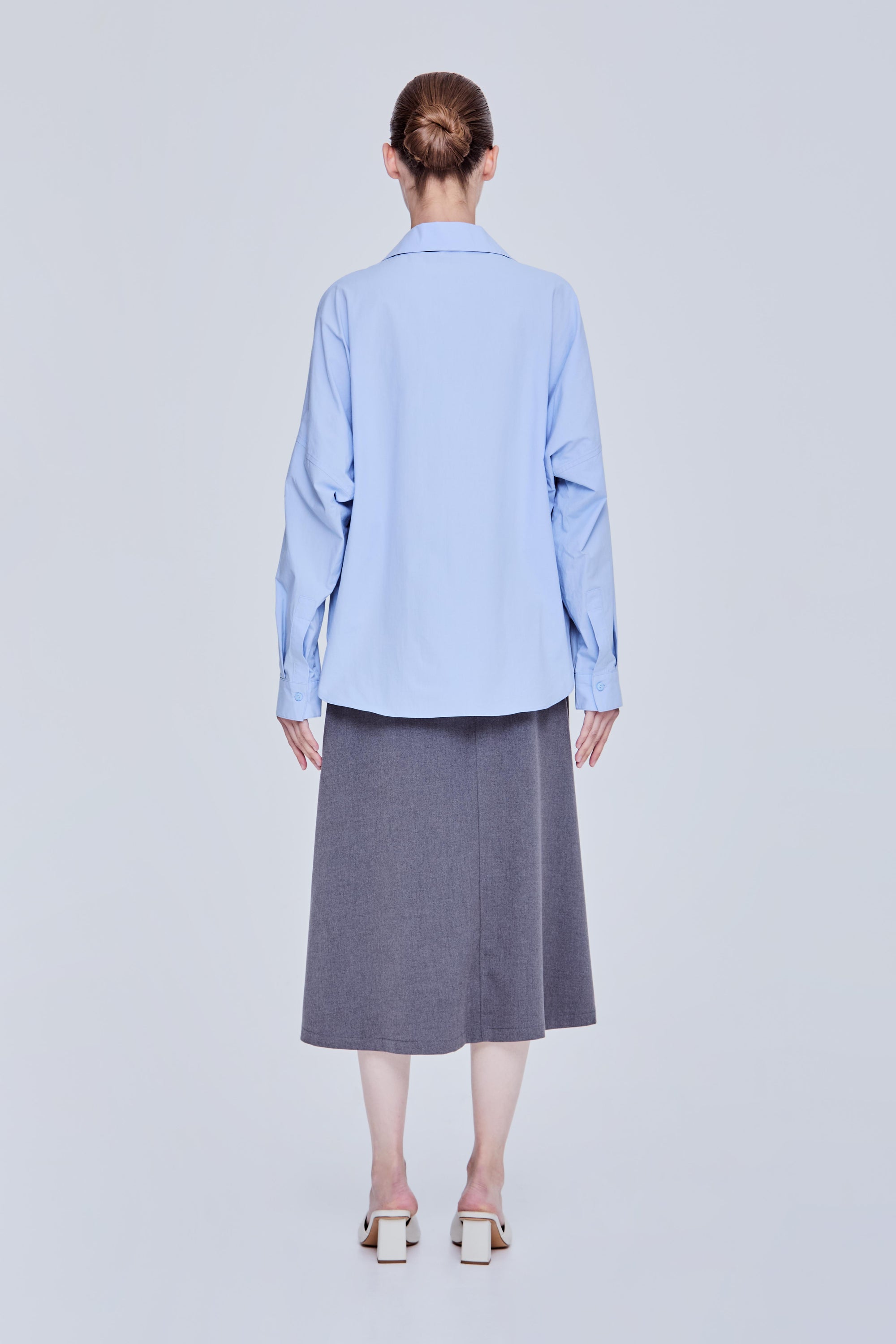 color:SKY BLUE 