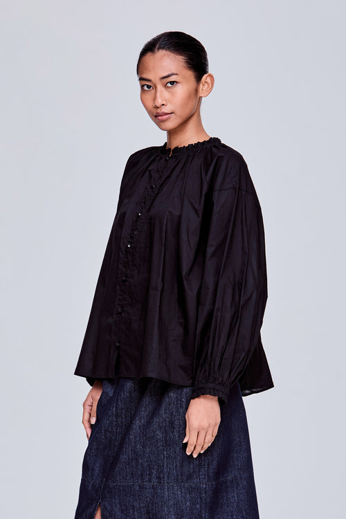 color:NOIR