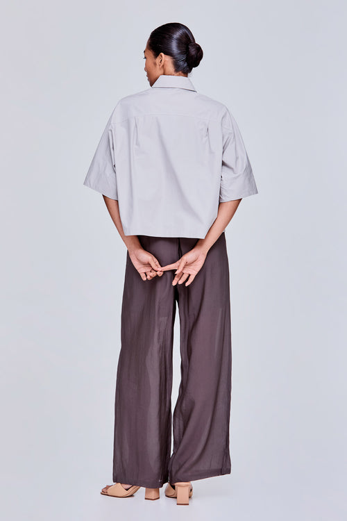 color:GREY