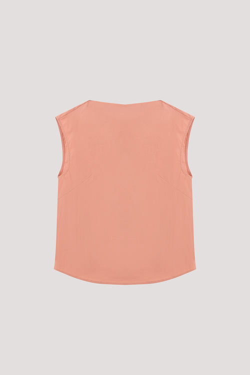 color:BLUSH