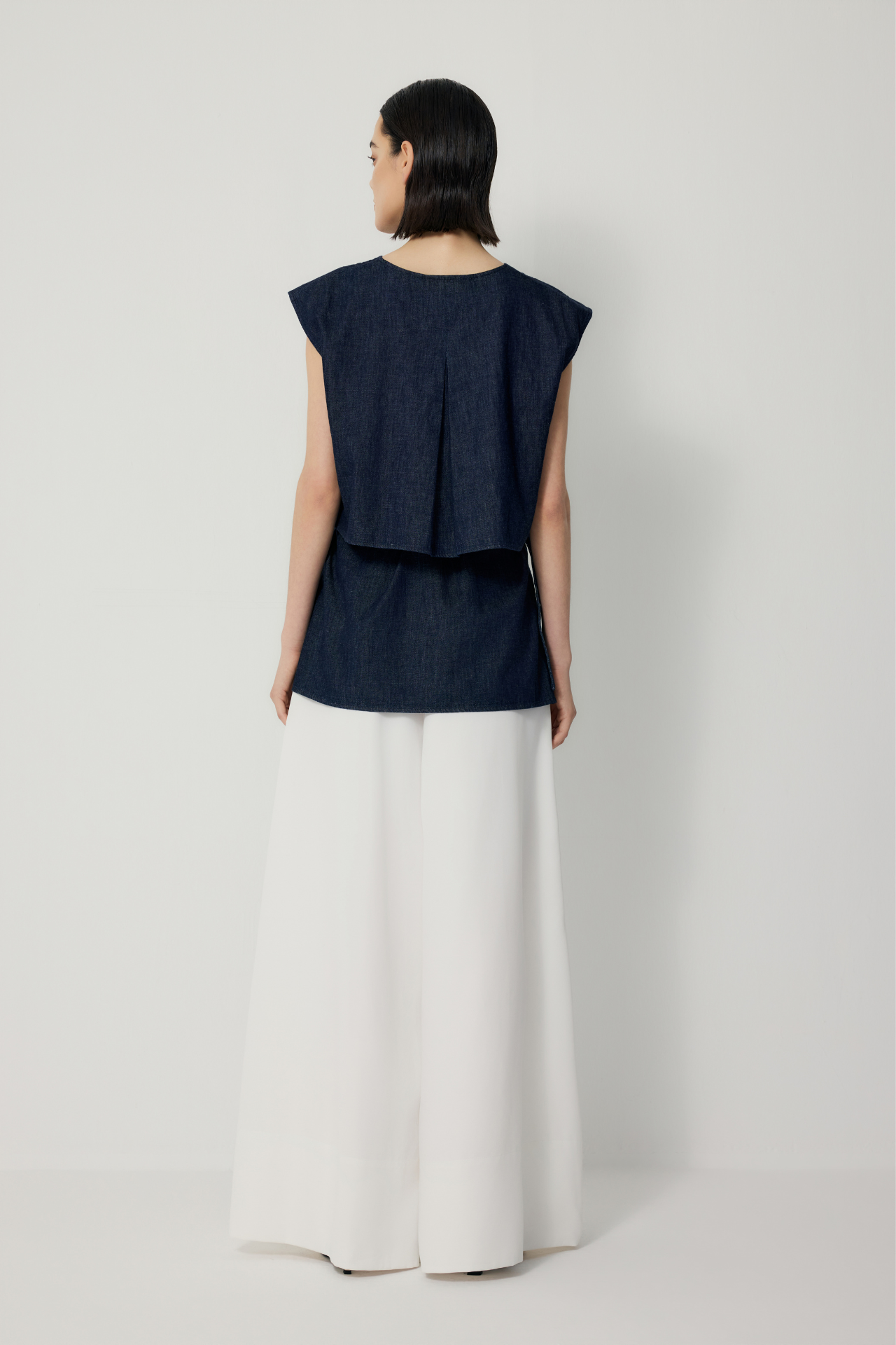 color:DEEP DENIM