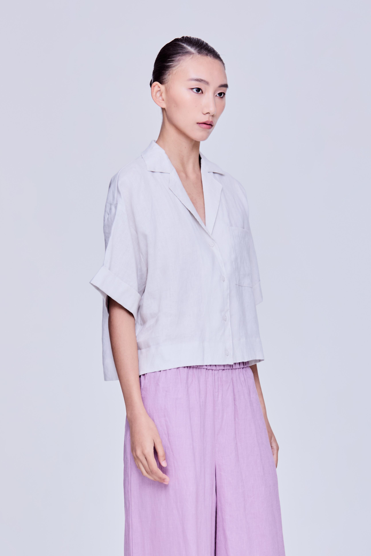 color:FOG GREY