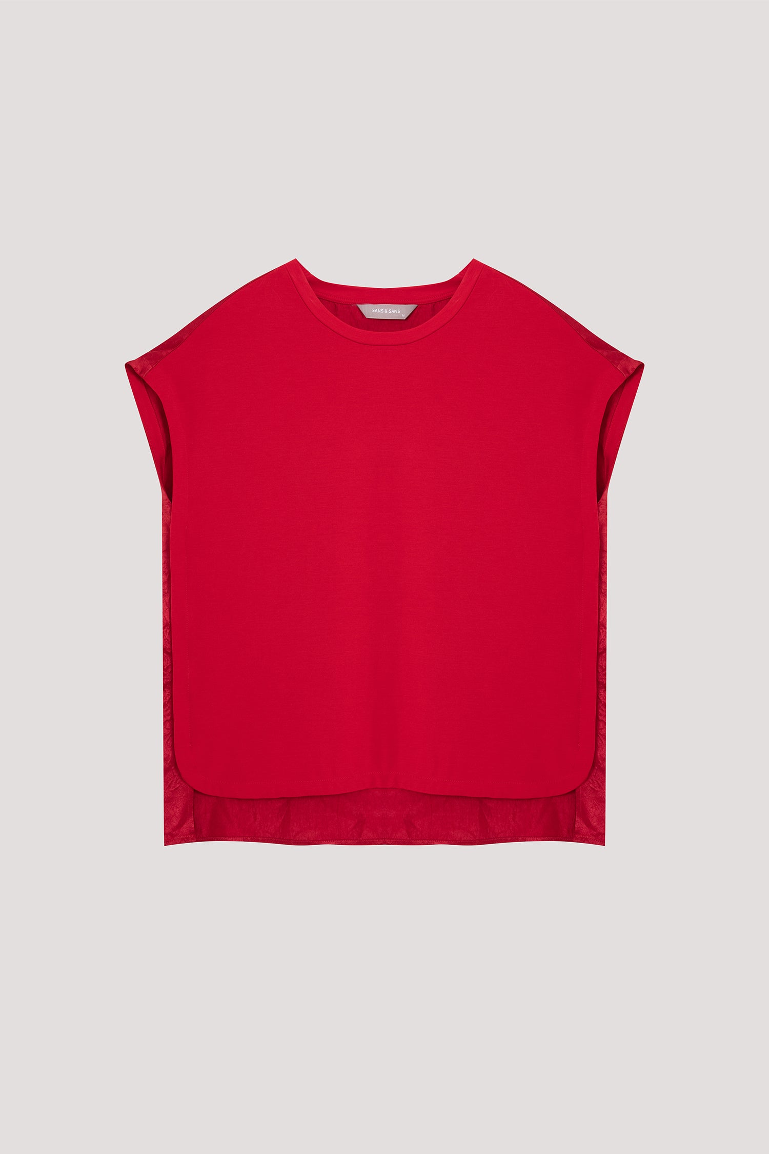color:RED