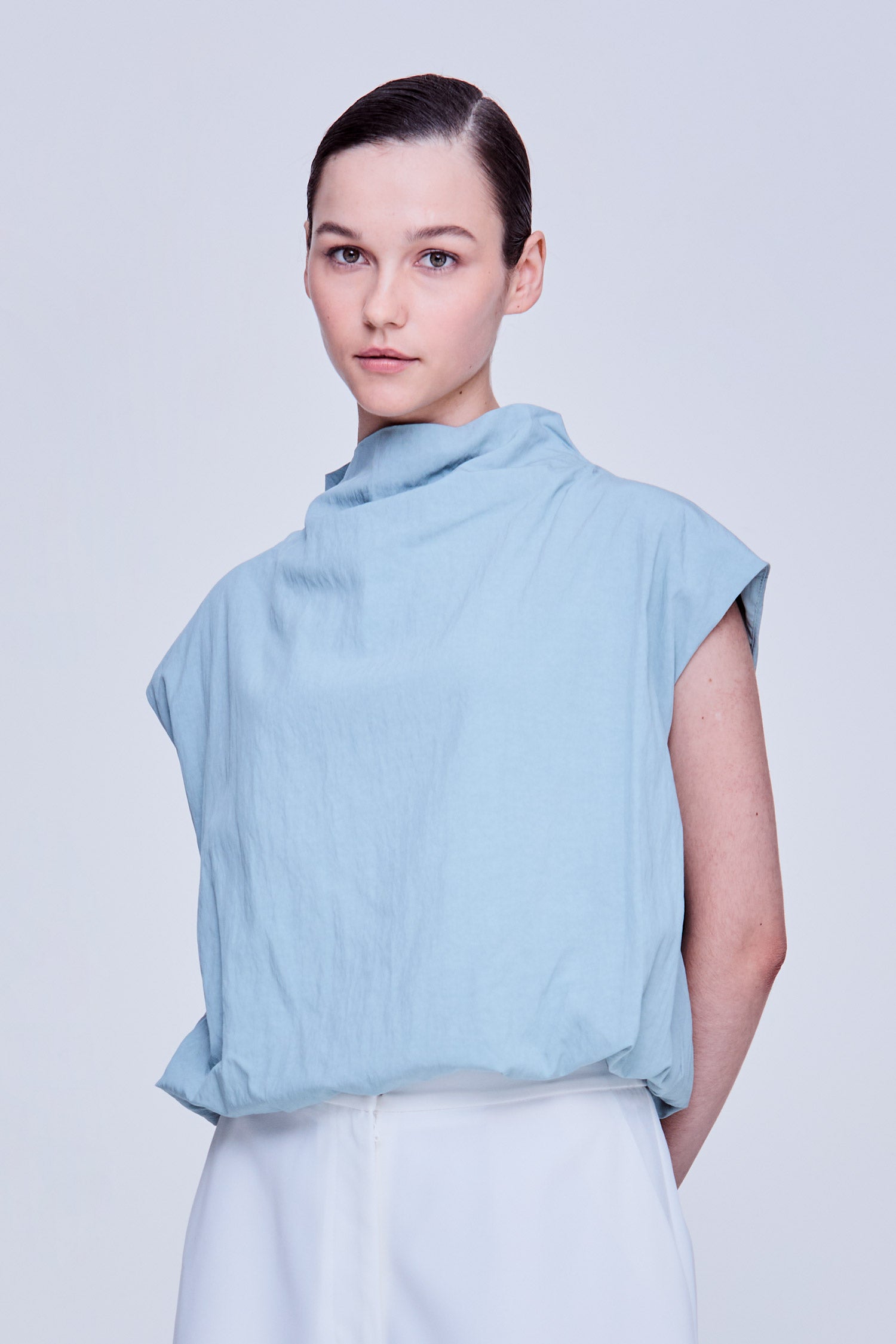 color:AQUA BLUE