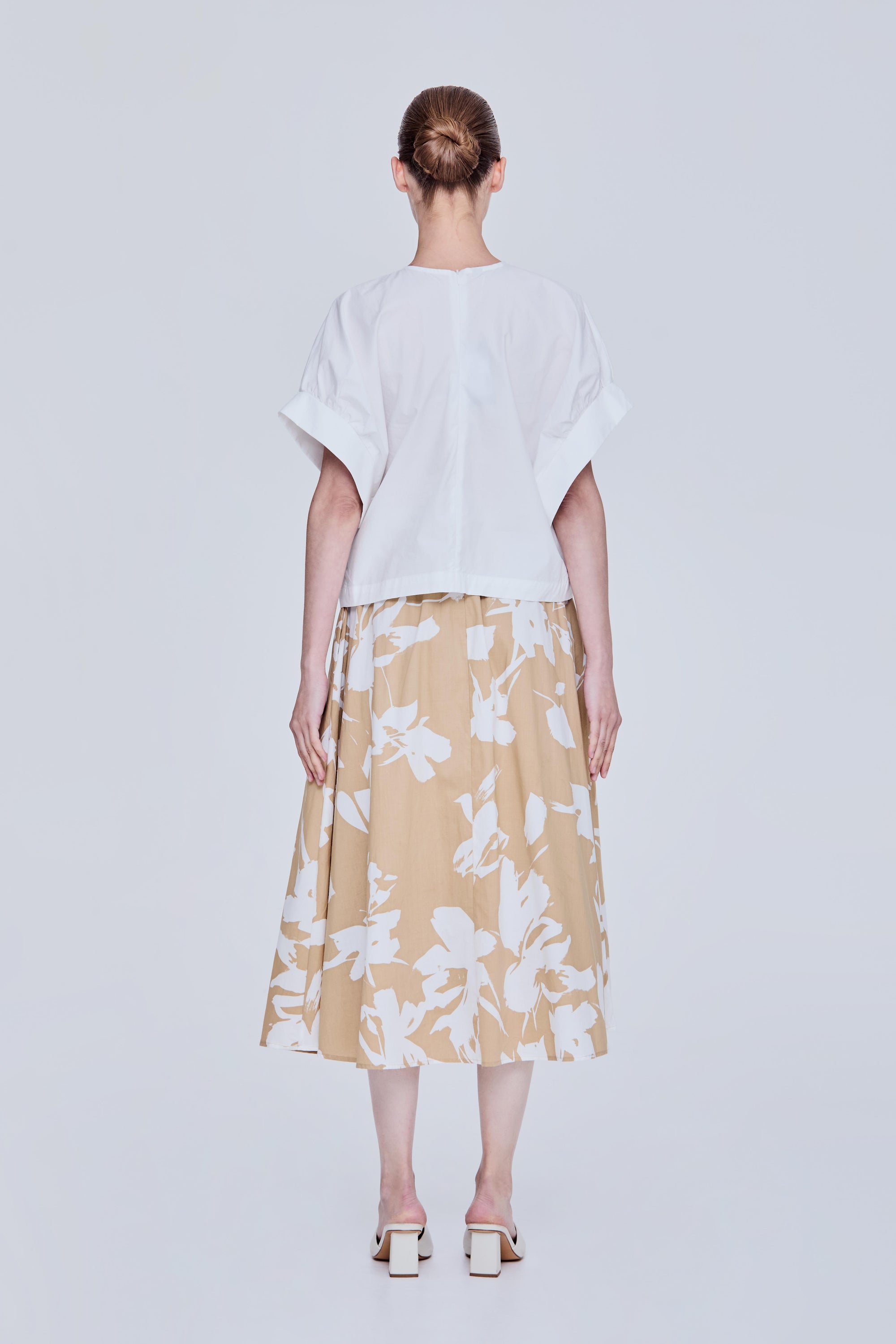 color:IVORY