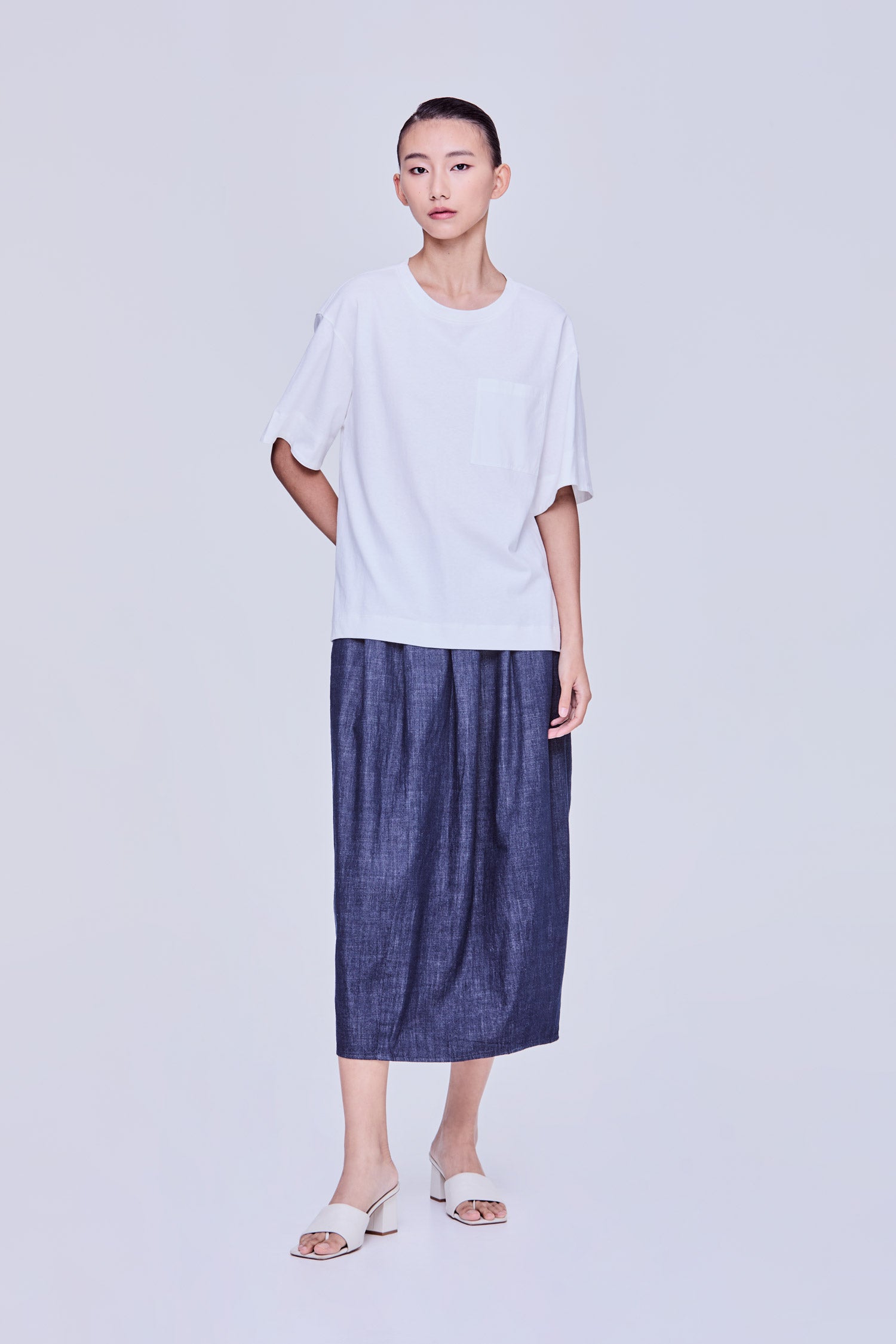 color:IVORY