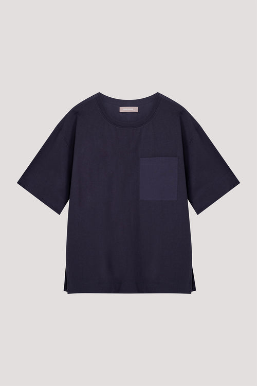 color:NAVY