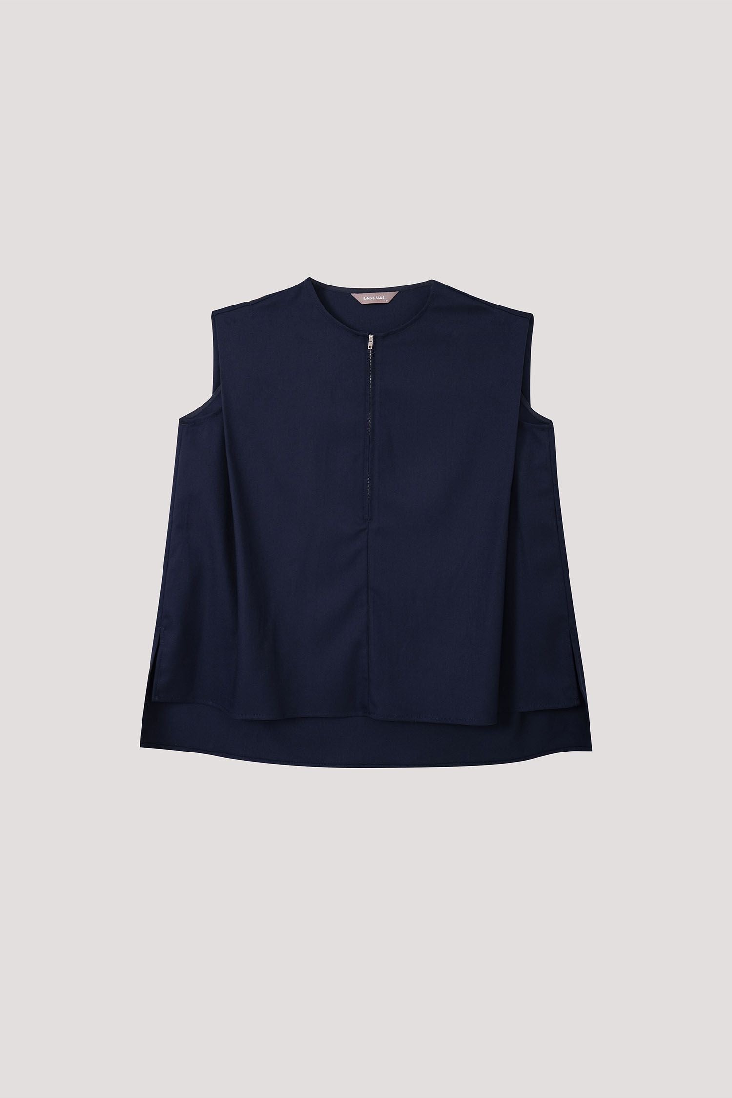 color:NAVY